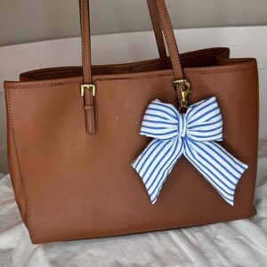 Puffy Bow charm - Blue and white stripped